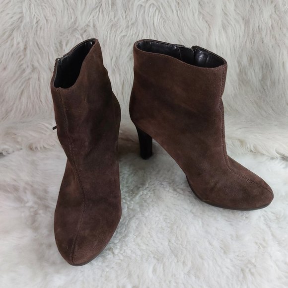 Anne Klein Iflex Caroline Women's Brown Suede Leather Ankle Tassel Zip Boot 6M - Picture 1 of 9